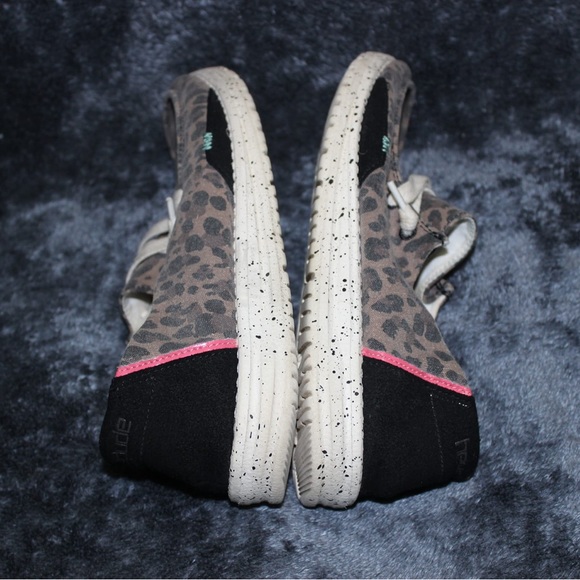 Wendy Jungle Brown Hey Dudes - Picture 6 of 7